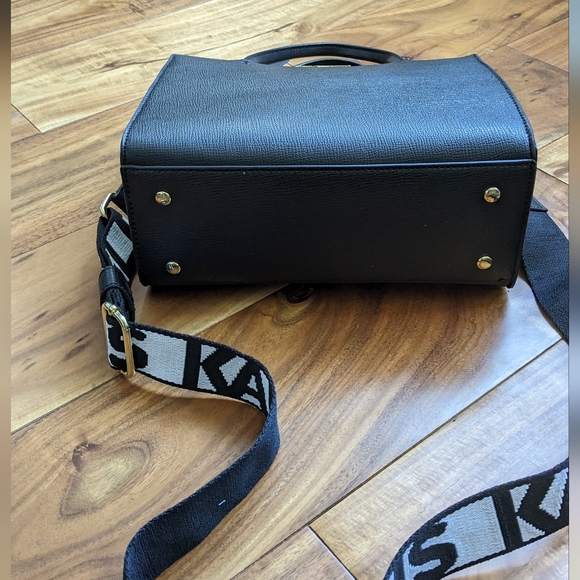 Karl Lagerfeld Maybelle Studded Bottom Crossbody Removable Strap + Dust Bag Nwt - Picture 6 of 10